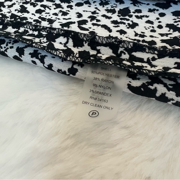 Calvin Klein White and Black Ruffle Dress - Picture 7 of 17